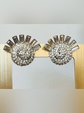 Heidi Daus Large Clip  🆕 Clear Crystals Earrings